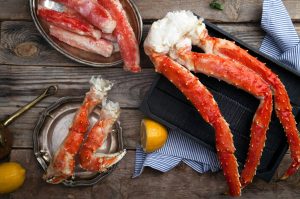 pexels-bradley-s-fish-77349179-8642317 King Crab Leg Platter